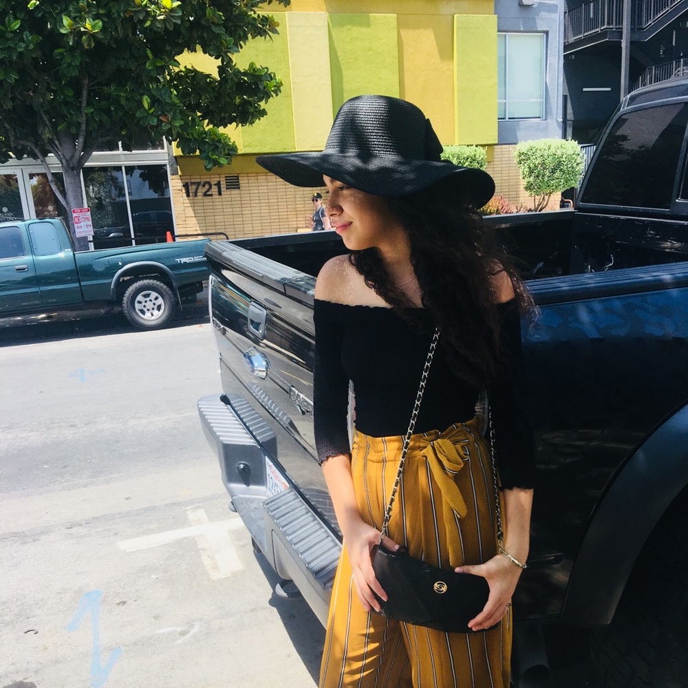 Meet your Posher, Melanie